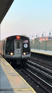 R179 (A) Train 3312-3308 + 3272-3268 Entering Beach 25th Street