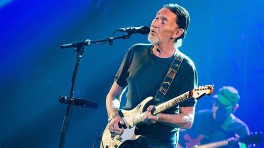 Chris Rea, légende du blues-rock britannique, s’éteint à 74 ans - RTBF Actus