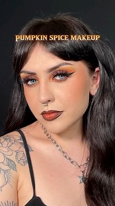 Pumpkin spice makeup 🧡🍁🎃product details in the comments!👇🏼 | Kate Reynolds Makeup Artistry