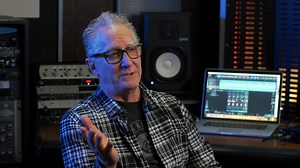 Grammy award-winning Mix Engineer Michael Brauer (Coldplay, John Mayer, Bon Jovi) stopped by the Black Lion Audio NY HQ to talk about why his Revolution 2x2 is the perfect fit for his new "go anywhere" rig. Check it out! Learn more about the Black Lion Audio Revolution 2x2: https://www.blacklionaudio.com/store/interfaces/revolution2x2/ | Black Lion Audio