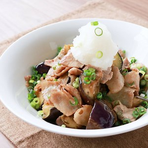 ナスと豚バラ肉のさっぱりバタポン炒め 作り方・レシピ | クラシル