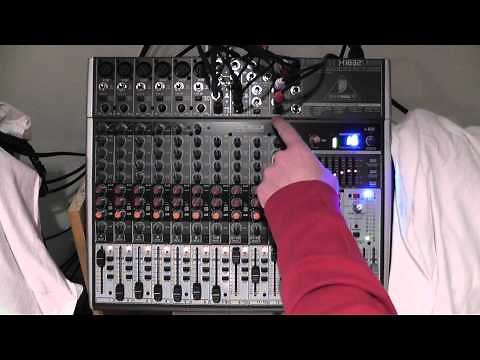 Behringer XENYX X1832USB Mixer