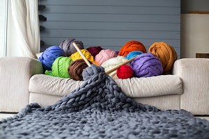 Merino Wool Roving Yarn: Chunky Knit Blanket DIY Arm Knitting - Etsy