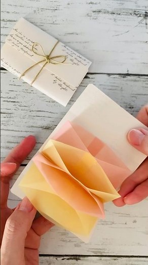 画用紙とトレーシングペーパーのミニじゃばらファイル♪ #くらふとふぁむ #ペーパークラフト #おすそ分けファイル