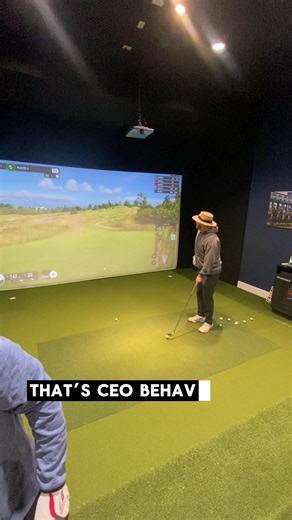 Computer golf with the fellas is always a vibe! Now those are some GreenSwings! GreenSwingoutfitters.com