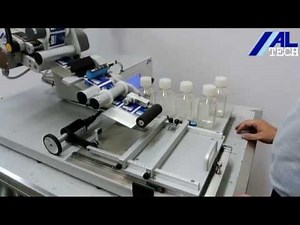 Semi Automatic Labeling Machine for Flat Products