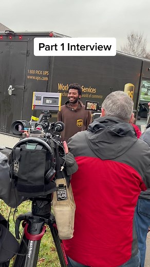 DeeYoungCapriSun's Snack Cart Reaction Interview