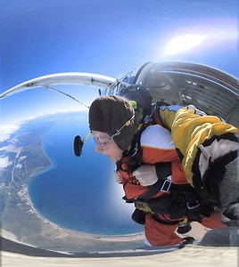 We're stoked to announce that in a New Zealand first we are now offering the option of 360° videos of your skydive! So you can relive your awesome jump with us from every angle! Jump with TTS, grab Selfie cam and get 360°'d! Check it out and take a look around at those majestic views. | Taupo Tandem Skydiving