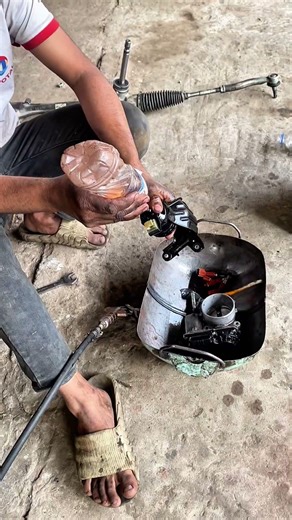 Fuel Filter Cleaning! #fuelfilter #fuelfiltercleaning #rxmechanic #fblifestyle