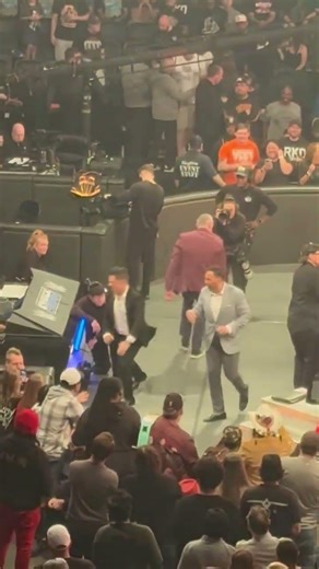 #SmackDown announce team bringing the energy before they went live