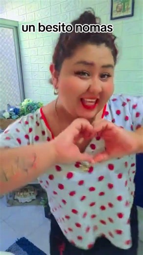 un besito nadamas kiero ke me des un beso #parati #humor #ㅇyㅇ #comedia #caminhoparaumavidamelhor
