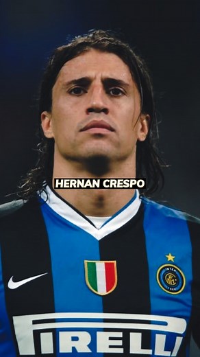 Andrea on Instagram: "HERNAN CRESPO. Il suo gran gol contro l’Ajax. C’è tanto da ammirare qui: gioco di prima, manovra corale, un dai e vai tra Crespo e Vieri che si conclude col perentorio stacco di testa del Valdanito. Crespo e Vieri insieme erano tantissima roba. Peccato non abbiano vinto granché. Era l’Inter di Hector Cuper, l’hombre vertical"