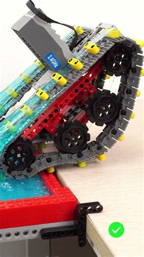 LEGO Technic Tracked vs SILME terrain #lego #legotechnic #epic #smartlego #legocar