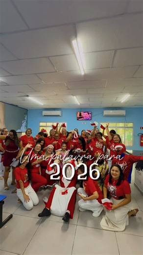 HGM - Hospital Geral e Maternidade de Manacapuru on Instagram: "Uma palavra, um sentimento, um propósito!🎅🏻 Cada colaborador deixou sua mensagem para 2026, mostrando que o HGM segue unido, humano e comprometido com o cuidado. Feliz Natal 🎄 e que 2026 venha com mais esperança, trabalho, saúde e conquistas para todos!"