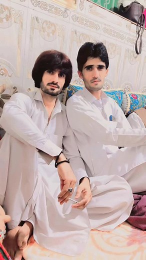 ‎دایی جون😁‎ on Instagram‎: "درفکر کسی باش که به فکر تو باشد . . . #lifestyle #سراوان #عاشقانه #اکسپلور_اومدی_فالوکن🖤☝️ #balochistan از این پستا دوست دارین بذارم؟"‎