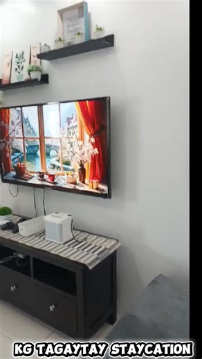 🍃 SMDC WIND RESIDENCES TAGAYTAY 📍 TOWER 5, 18th FLOOR 𝗧𝗮𝗮𝗹 𝘃𝗶𝗲𝘄 𝗕𝗮𝗹𝗰𝗼𝗻𝘆 𝗖𝗼𝗻𝘀𝗼𝗹𝗲 𝗩𝗶𝗱𝗲𝗼𝗸𝗲 𝗙𝗶𝗯𝗲𝗿 𝗪𝗶𝗳𝗶 📍SMDC WIND RESIDENCE 📍TOWER 5, 18TH FLOOR ✅FACING TAAL WITH BALCONY 📱FIBER WIFI NETFLIX 🎮CONSOLE & 🎤VIDEOKE ♨️LIGHT COOKING ALLOWED 🕑Check in: 2pm 🕛Check out: 12nn ‼️LATE CHECK IN FEE OF 200 PESOS STARTS AT 6PM TO 10PM Amenities include ✅Family size bed with single pull out ✅Sofa Bed ✅Smart TV with local channels ✅PLDT FIBER WIFI ✅Unlimited Netflix and