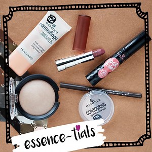 our look essence-tials