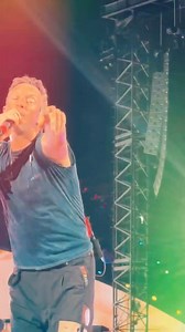 Adventure of a Lifetime 🌈 #ColdplayBoston 🇺🇸 🎥 @henryferchau 🛒 Order MOON MUSiC Now: eustore.coldplay.com 🌙 Stream Now: coldplay.lnk.to/MoonMusic 📲 Follow Us: linktr.ee/ColdplayPhilippines | Coldplay Philippines