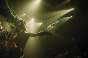 Platiqué con Dance With The Devil: El azteca que baila en los clubes y raves