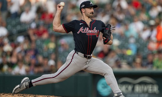 MLB DFS Picks, Projections, Lineups & Stacks Today: Friday Playbook