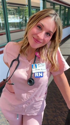 I Can Help 👩‍⚕️💙 | Nurse Allie Comedy Skit #NurseAllie #NurseHumor #NurseLife #ScrubStyle #NurseGirl