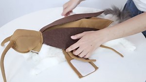 Cat Cockroach Costume, Pet Funny Cosplay Clothes Halloween Outfit Vivid Roach Suit for Cats