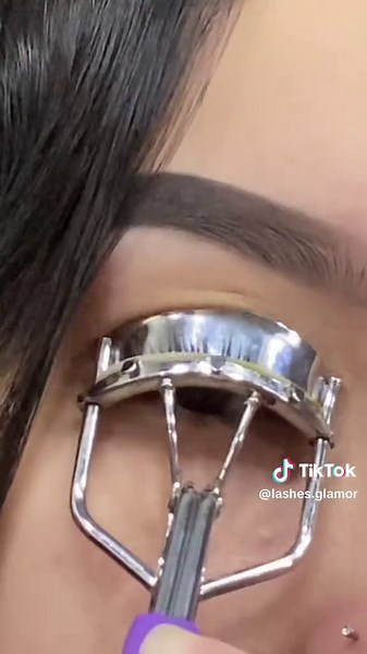 Tutorial completo para poner pestañas postizas enteras