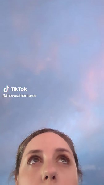 Sunrises are more beautiful after a bad shift, it's like the universe is trying to apologize. #ERnurse #ednurse