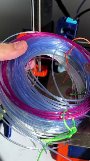 Printing with recycled PET filament from plastic bottles using the innovative X4 Plus printer from @artillery3dofficial ♻️ Link in my profile! The printing speed is astonishing thanks to the integrated Klipper firmware. Without a doubt, it is one of the best printers I have had the opportunity to try. I recommend this printer for both beginners in the world of 3D printing and those looking to enhance their experience. Especially ideal for impatient people like me. #ArtilleryX4pro #ArtilleryX4Plu