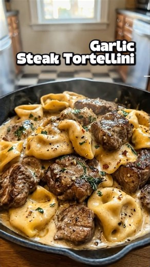 🥩🧄 Garlic Steak Tortellini (Creamy Skillet Dinner • Cheesy Pasta • Better Than Takeout) Juicy, seared steak tossed with pillowy cheese tortellini in a rich garlic butter cream sauce. It’s bold, cozy, and indulgent—the kind of 30-minute dinner that tastes restaurant-level but hits like weeknight comfort food. ⏱️ Recipe Details Prep Time: 10 minutes Cook Time: 20 minutes Total Time: 30 minutes Servings: 4 🧺 Ingredients Steak & Pasta 1 lb sirloin or ribeye, sliced into bite-size pieces 1 tsp sal
