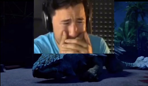 Got me sad and shi ☹️ #fyp #goviral #bumpy #sad #crying #campcretaceous #campcretaceousseason4 #dinosaur