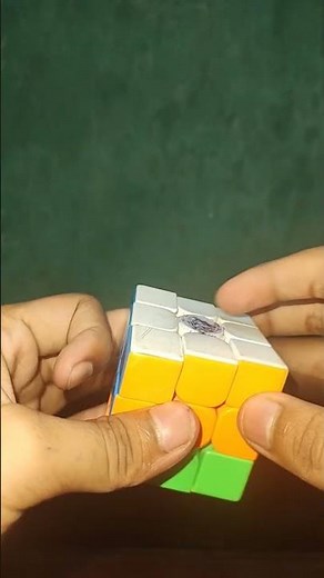 how to solve Rubik's cube with a corner twist#shorts