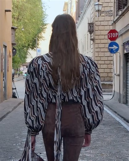 9.5K views · 206 reactions | フィレンツェのグッチ アーカイブで披露された2026年クルーズ...