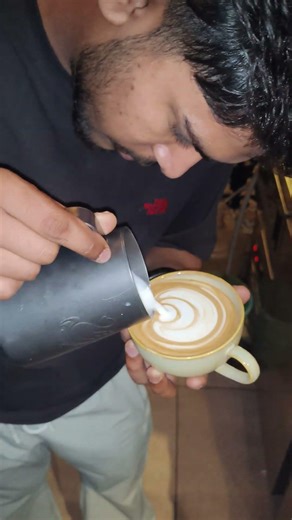latte art. #coffeelatteart #coffeeart #jashanbarista #barista #latteart #chai #virelshorts
