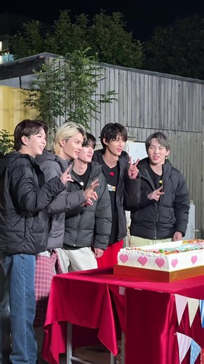 爆裂ケーキで困惑しすぎて滅🎂YouTubeで期間限定アーカイブ中📷実食シーン⇨@ウシ活 #MILK #MILK11時間生配信 @M!LK_OFFICIAL