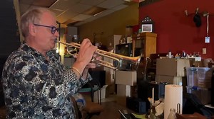 5.1K views · 449 reactions | “Well Git It”… I just had a visit with Doc Severinsen in Tennessee. He was my inspiration when I was 14 years old… And this is the same tune he heard when he was 14 years old listening to Tommy Dorsey that’s the day he knew he would be a trumpet player… The day I saw Doc at the same age in Canada was also the day that I knew I wanted to be one too…love you Doc!!! | Jens Lindemann | Facebook