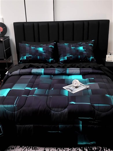 Comforter doesn't fit dorm beds? This Twin size is tailored for US college dorms-lightweight and portable, essential for back-to-school season!#bedding #giftedinlove #dormroom #roomfinds #giftideas