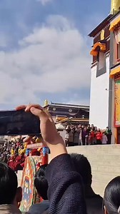 58K views · 1.6K reactions | Lama Dance | ཐུ་བྷོད་འཕྲིན་ལམ། Tibet Channel | Facebook