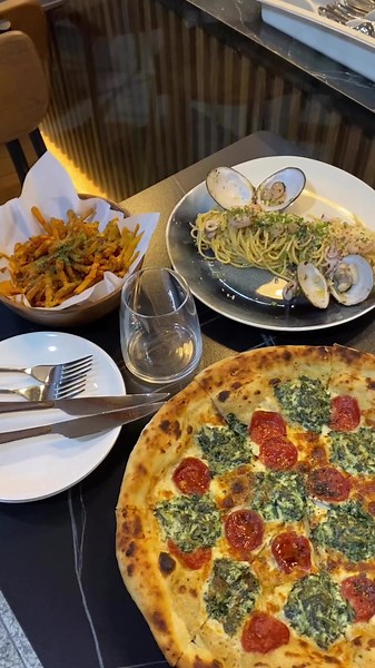 Slice, Sip, Savor: Making Memories at Pepe's Pizza