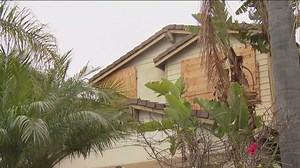 Ocean View Hills hoarder home draws interest from several investors and families