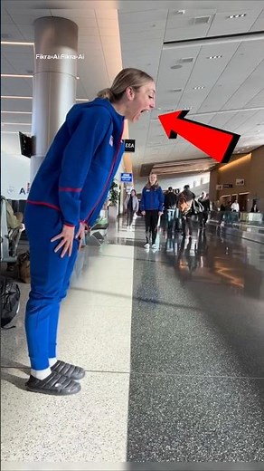 She swallowed her friend at the airport 😱 #Shifa #Stories #RealStories #Wisdom #ChildrensStories