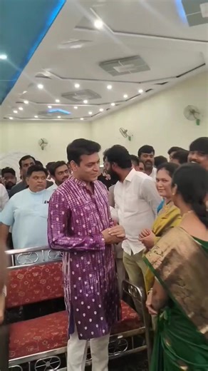 Pavan Reddy J C on Instagram: "#JCPavanReddy #viralreelschallenge2025viralreelschallengejaiviralreelschallengeviralreelschallenge Shiva Bajji 🫂"