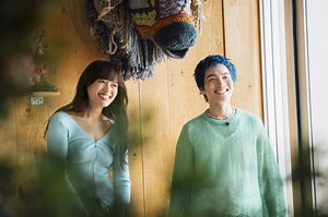 【INTERVIEW】SIRUP & iri「umi tsuki」｜ 海での思い出をベースにした初コラボ曲の制作背景