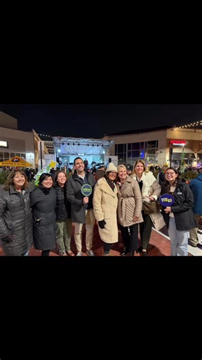 The holiday season in Novi is ramping up and the Chamber is taking notice! The City of Novi - Government & Community Services’ Light the Lights at Twelve Mile Crossing at Fountain Walk event was a huge success! This must attend event with Santa and fireworks was so much fun on Friday! The sun was shining and it was a beautiful day for Living and Learning Enrichment Center’s Santa 5K. Check out the Community Calendar on the Novi Chamber of Commerce’s website for more of our members’ events! #supp