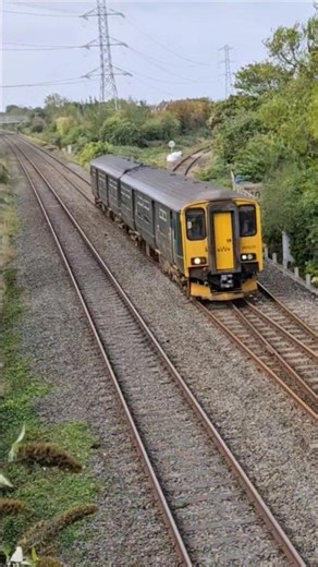 GWR Class 150 #class150 #gwr #train #trainspotting #railway #britishrailways#uk#railroad#rail#track