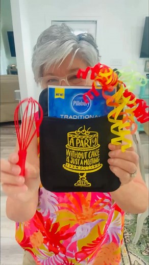 20K views · 334 reactions | Dollar Tree oven mitt - party pack  | Refresh Restyle by Debbie Westbrooks | Facebook