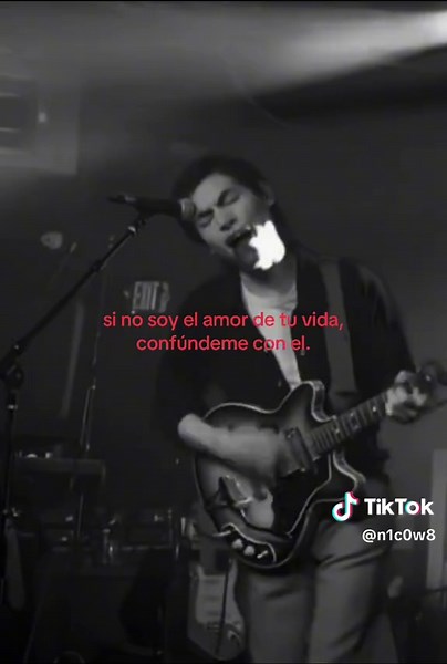 Vuelve Corazón: Lo Mejor de Ed Maverick