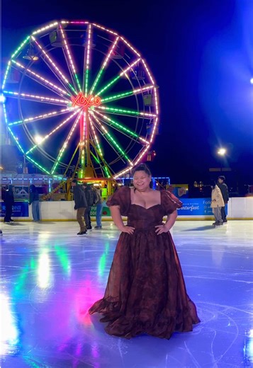 the prettiest princess dress❤️ #figureskating #iceskating #adultfigureskater #plussize #figureskater 🎥 @Emma