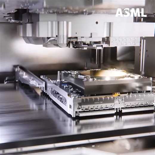 9.8K views · 36 reactions | ＼ASML Tech｜ASMLの"光速"半導体製造／...