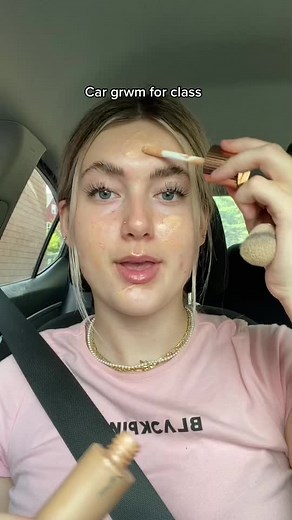 Should I get real eyelash extensions lol #grwmforclass #makeupforschool #BOLTBEATREMIX #simplemakeup